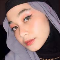 ig: @dewivlnc - menantunya harus aku