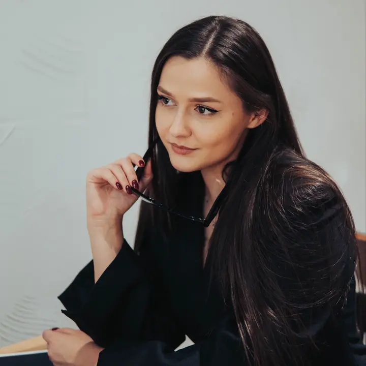 vlada.prada