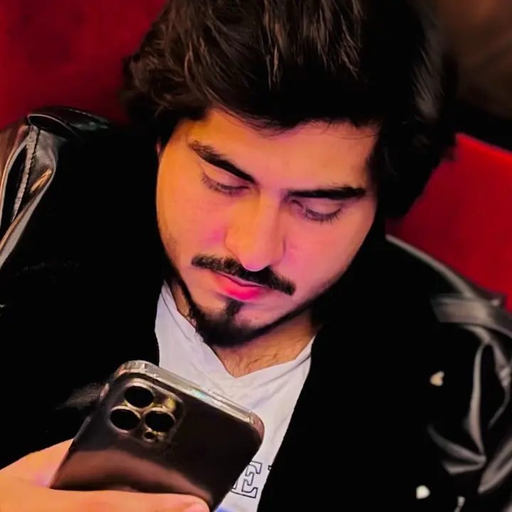 aesthetic_mukhtar