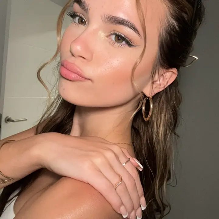 samara lowther - @samaralowther TikTok Analytics Profile, videos & hashtags Exolyt