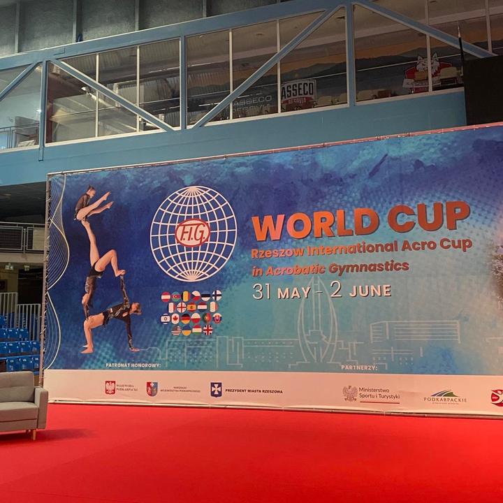 🦄 @acro_world_cup - World Cup Acro - TikTok