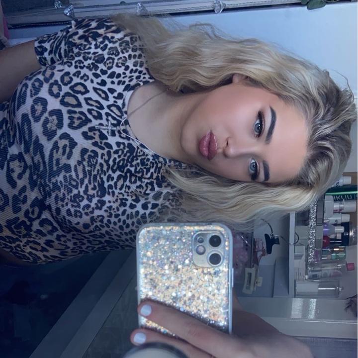 lucy.holgate7