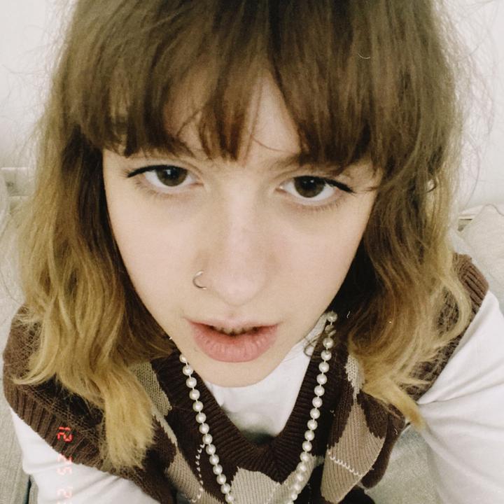 Chloe Slater - Tiny Screens