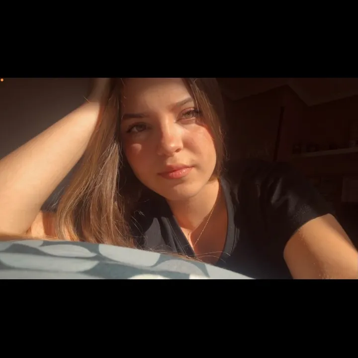 _hhuu22