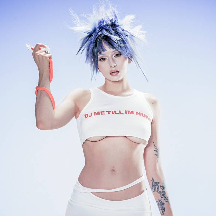 Ashnikko - Itty Bitty