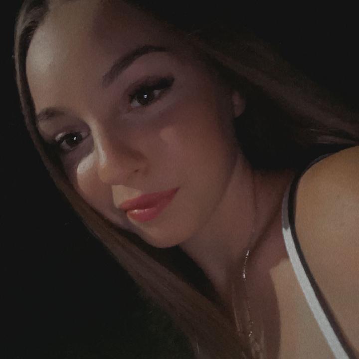 j.laura.4
