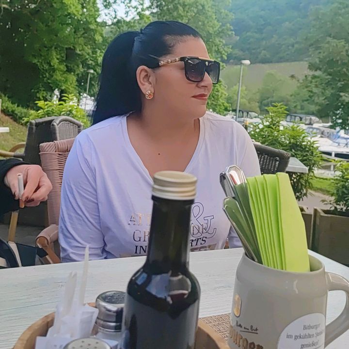 aneskabartosova.01