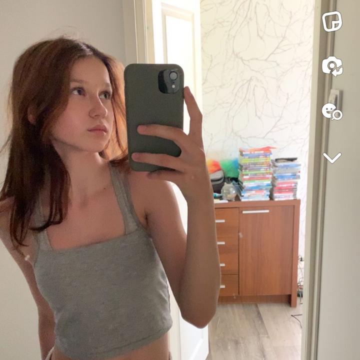 @lolivia302