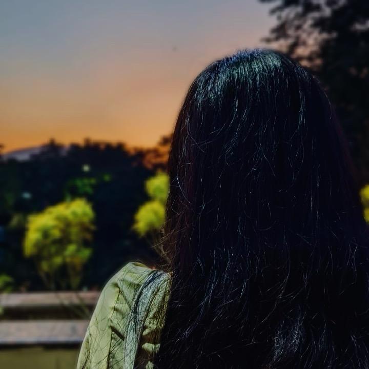 𝒜𝓃𝑔𝑒𝓁𝓆𝓊𝑒𝑒𝓃 - suara asli