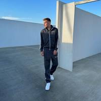 TikTok Account - https://p16-useast2a.tiktokcdn.com/tos-useast2a-avt-0068-euttp/5b08c75b140d1f5aaa5066e7f2a2ae49~tplv-tiktokx-cropcenter-q:200:200:q70.jpg