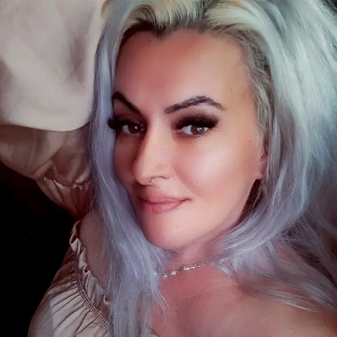 veneravivi77