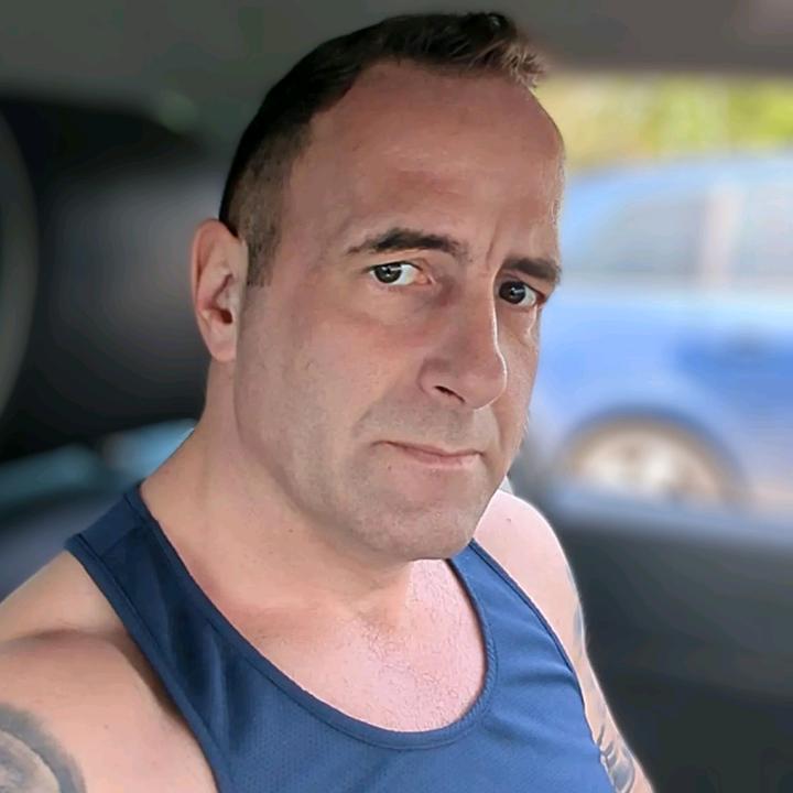 @tomhastings7