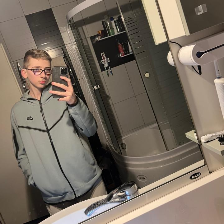 robi_zg