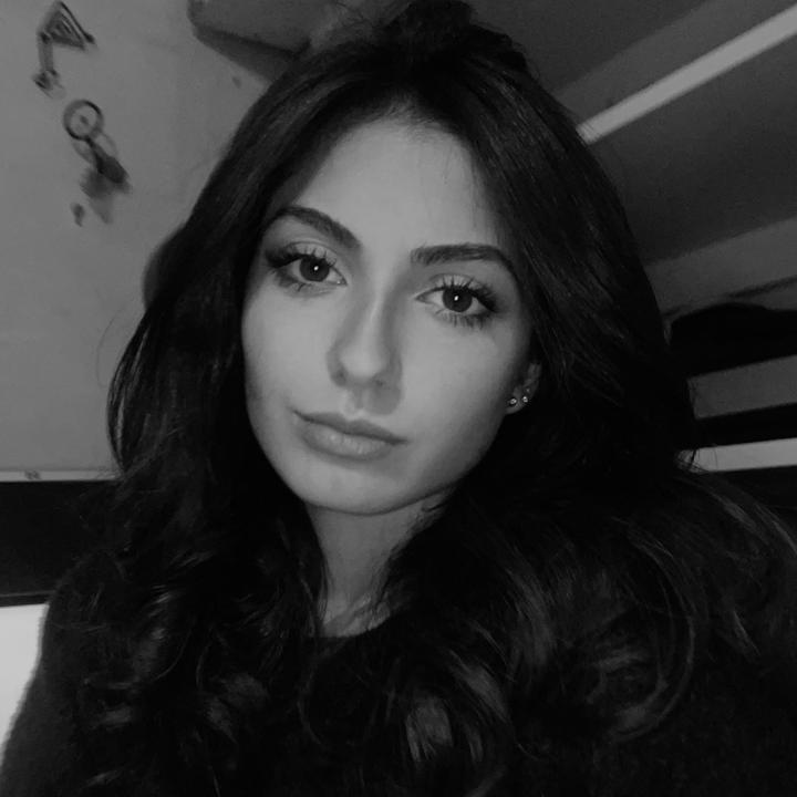 julie.e711