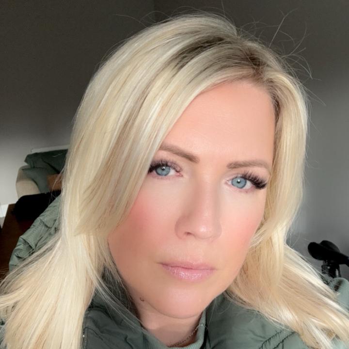 @lisaharty4