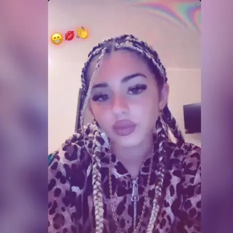 auroragaravelli0_