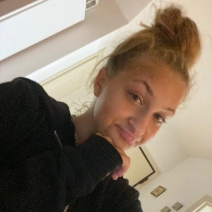 @benededo_