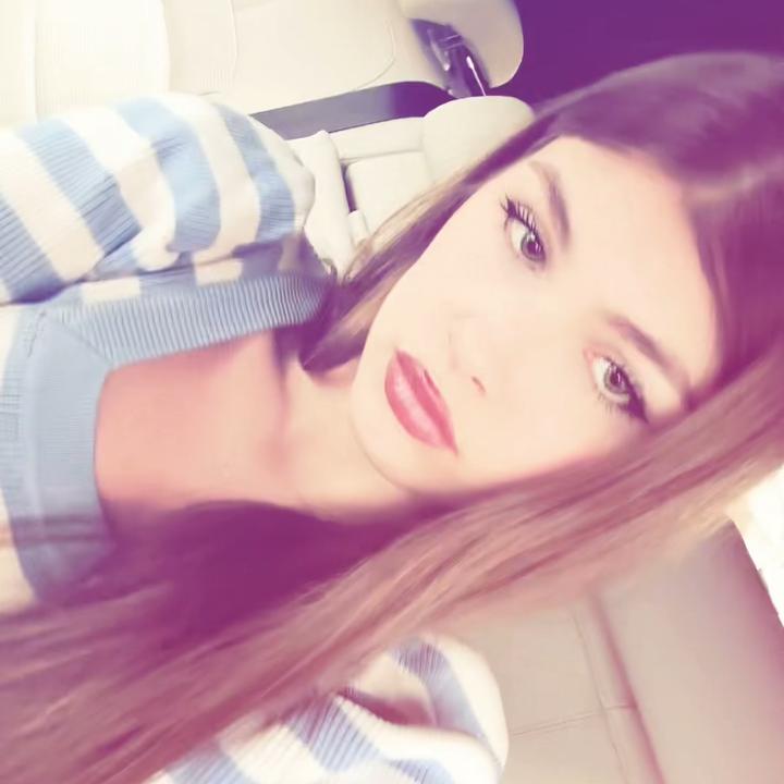 @dorianaaa