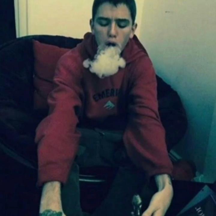 L🦇 - breath mints