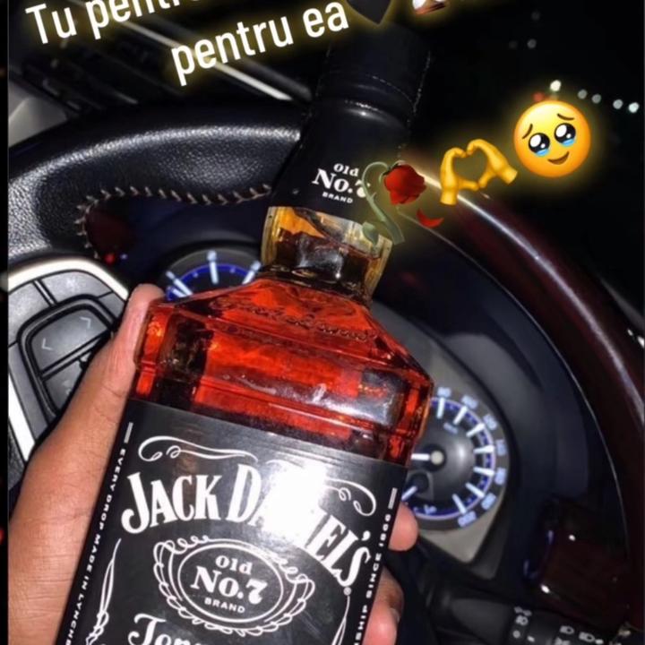 𝙼𝚞𝚣𝚒𝚌𝚊_𝚊𝟾𝟿🖤 - suara asli