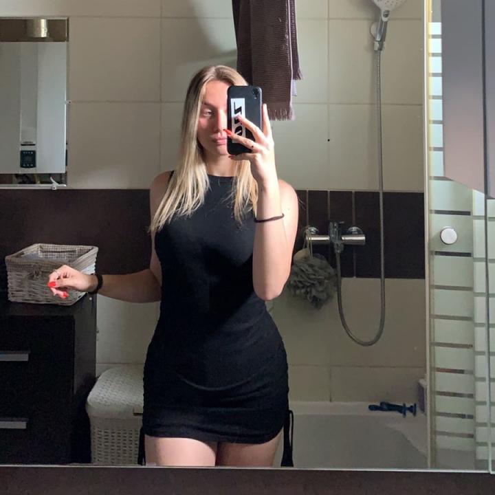 trosztfanni-troszt-fanni-tiktok