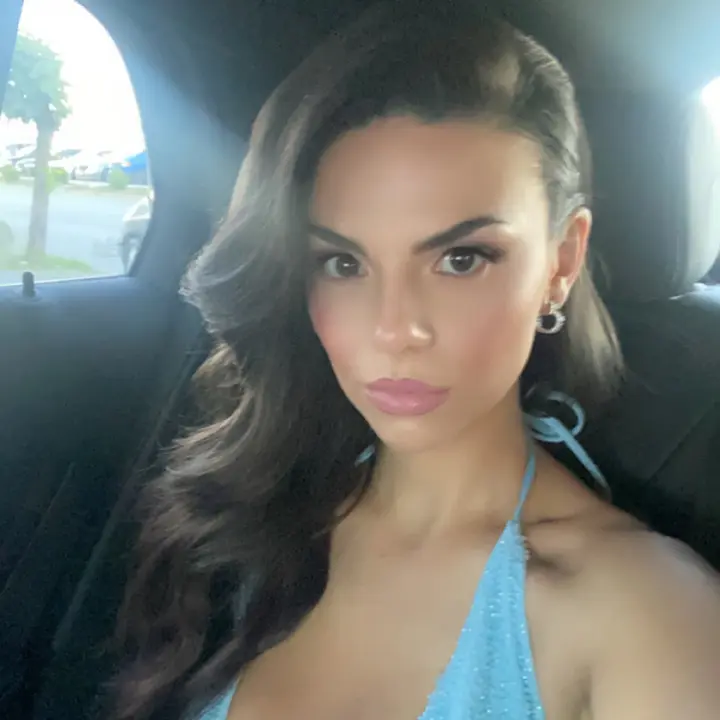 @valerinabrm