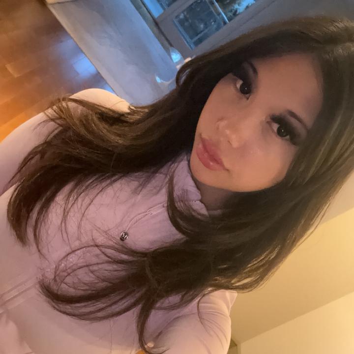 🤷🏻♀️ Annie ( punannie_annie)