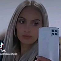 andreeaneoficial