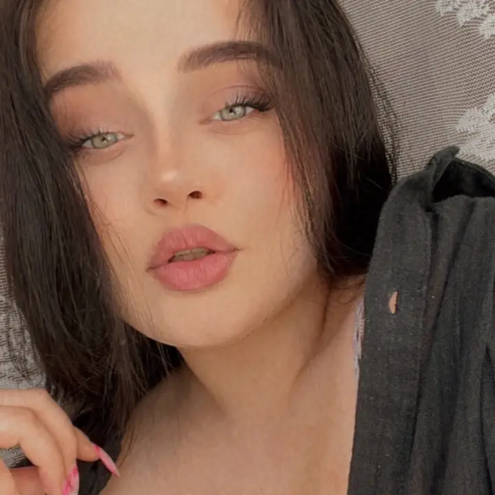 Tiktok video con la canzone Annafoxs - original sound - annafoxs 61