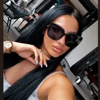 manu_sanziana