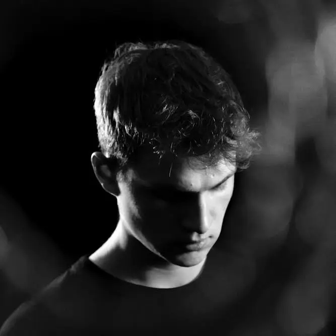 yannicklowack - suara asli