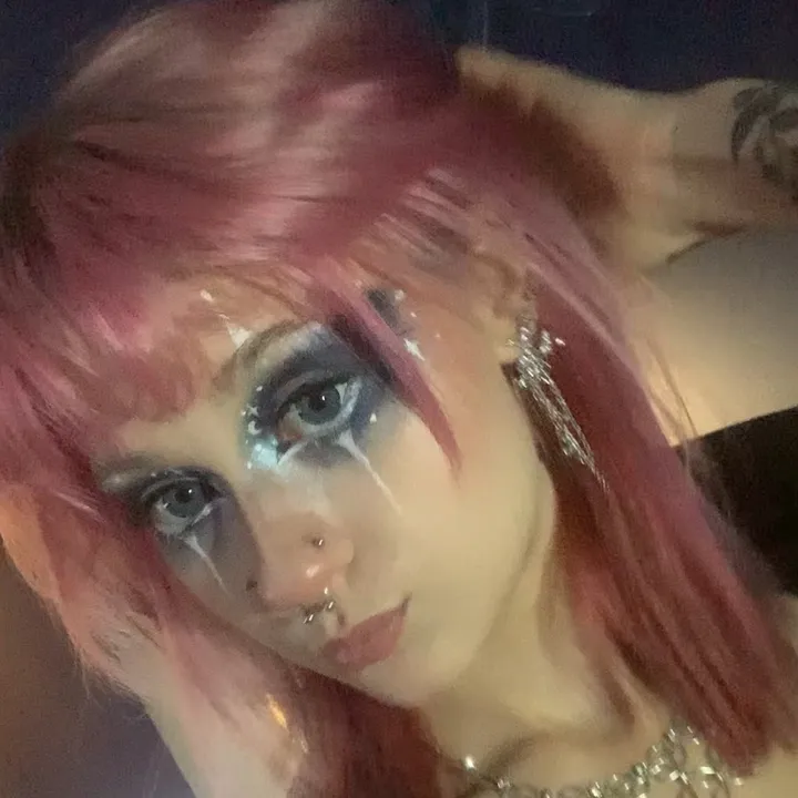 lucy.28.sykes
